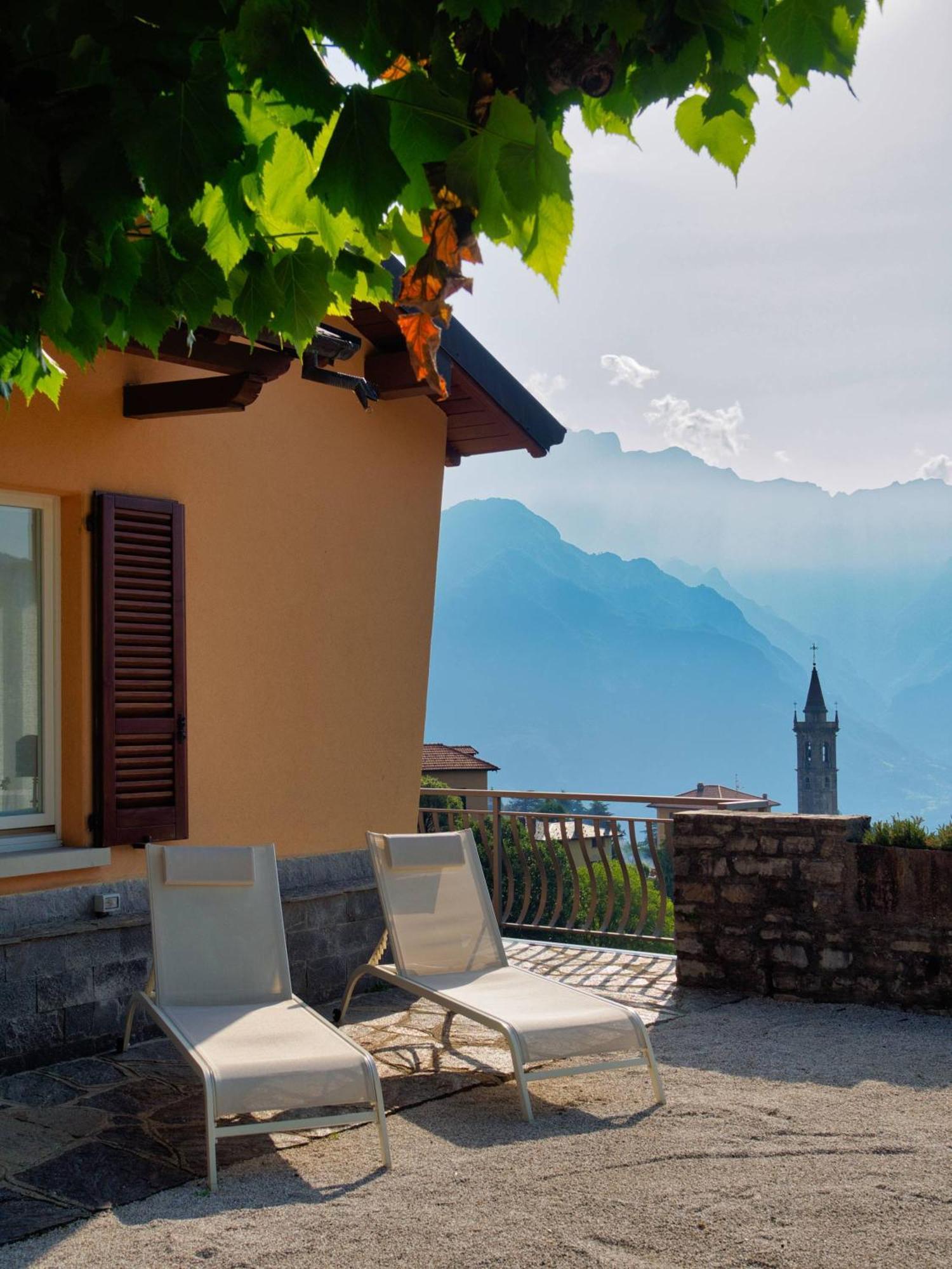 Holiday home Panoramic Lakeview House Bellagio Civenna