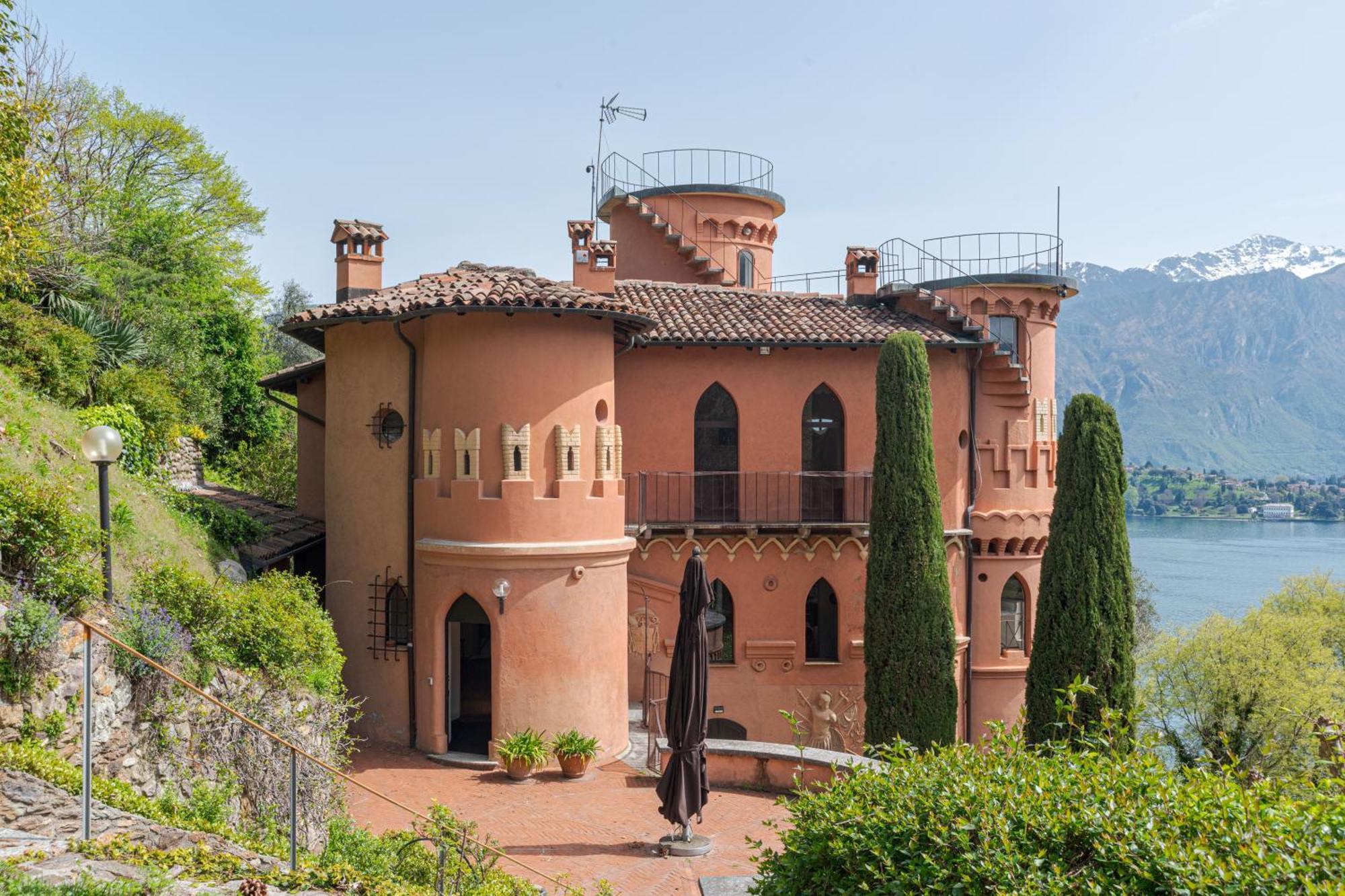 Stunning Castle In With Lake View Apartment Tremezzo