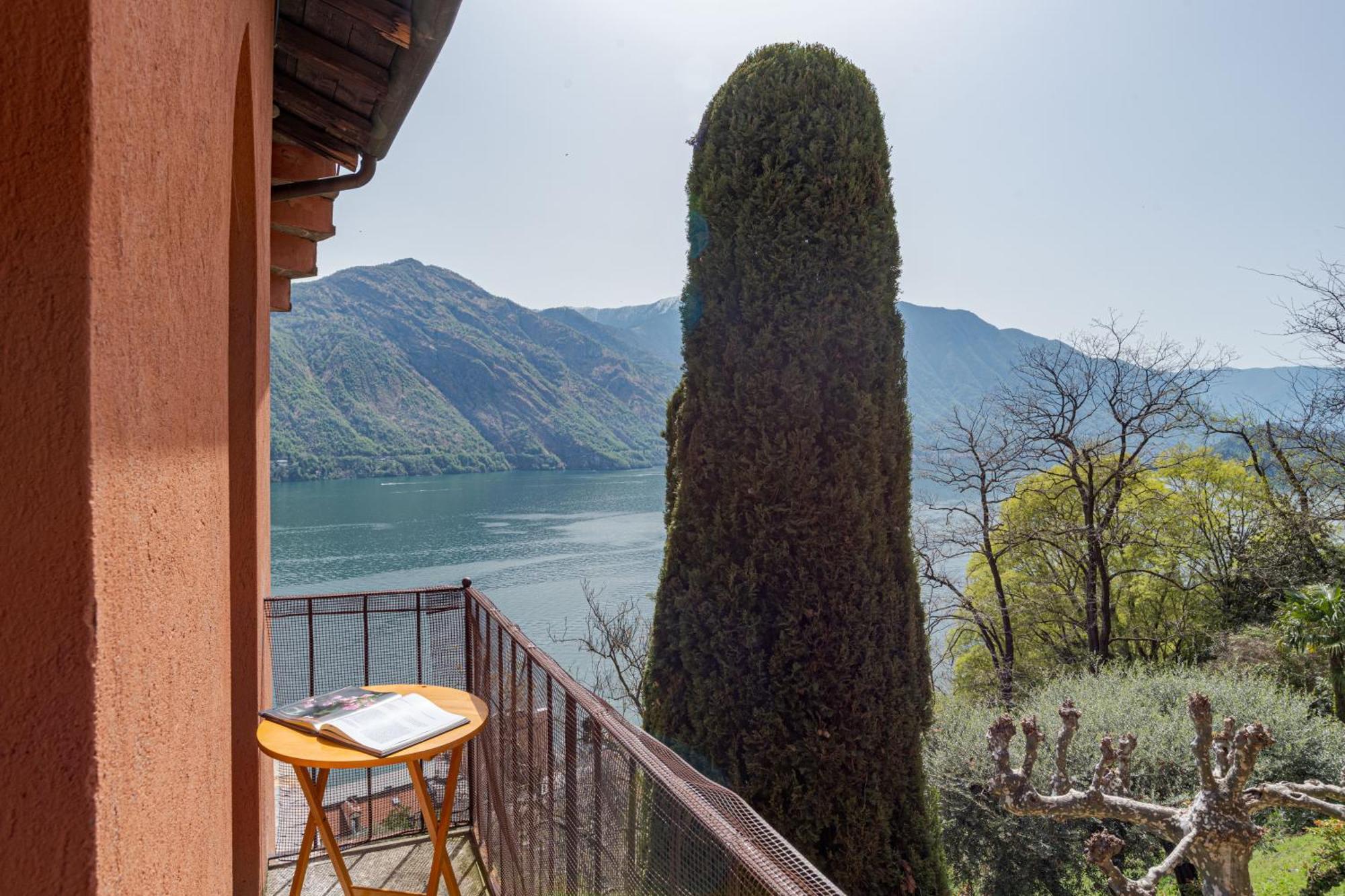 Apartment Stunning Castle In With Lake View Tremezzo