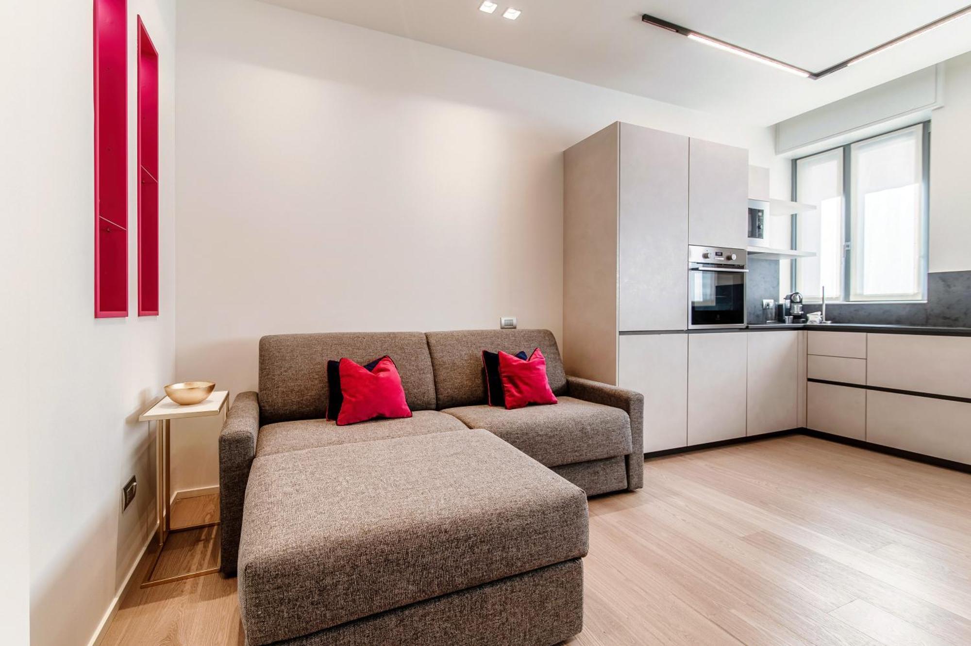 Apartment Rubini - By Myhomeincomo *