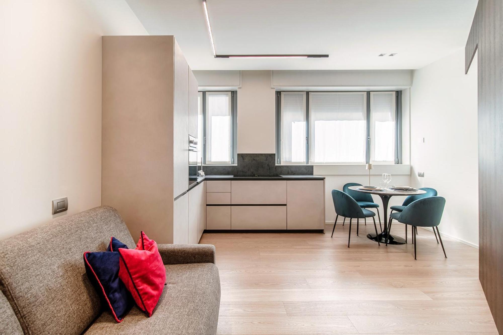 Apartment Rubini - By Myhomeincomo Como