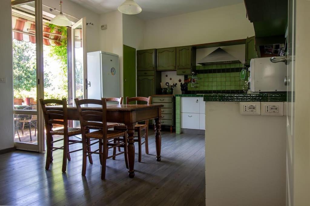 Fee4me Cozy House On The Apartment Bosisio Parini