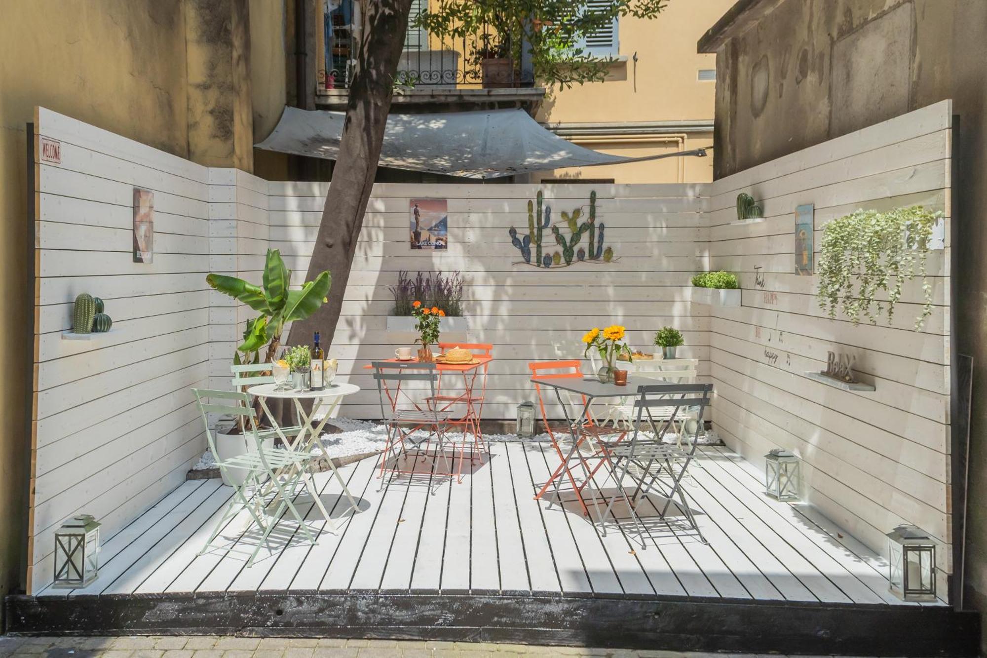 Apartment Dreams By Rent *