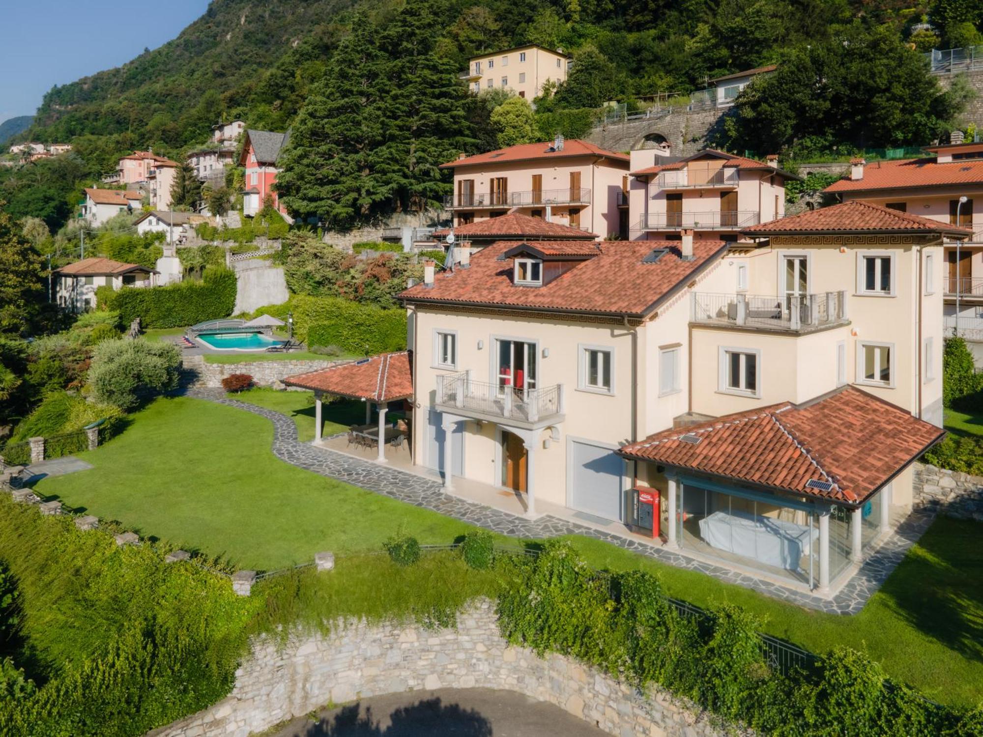 Luxury Laglio