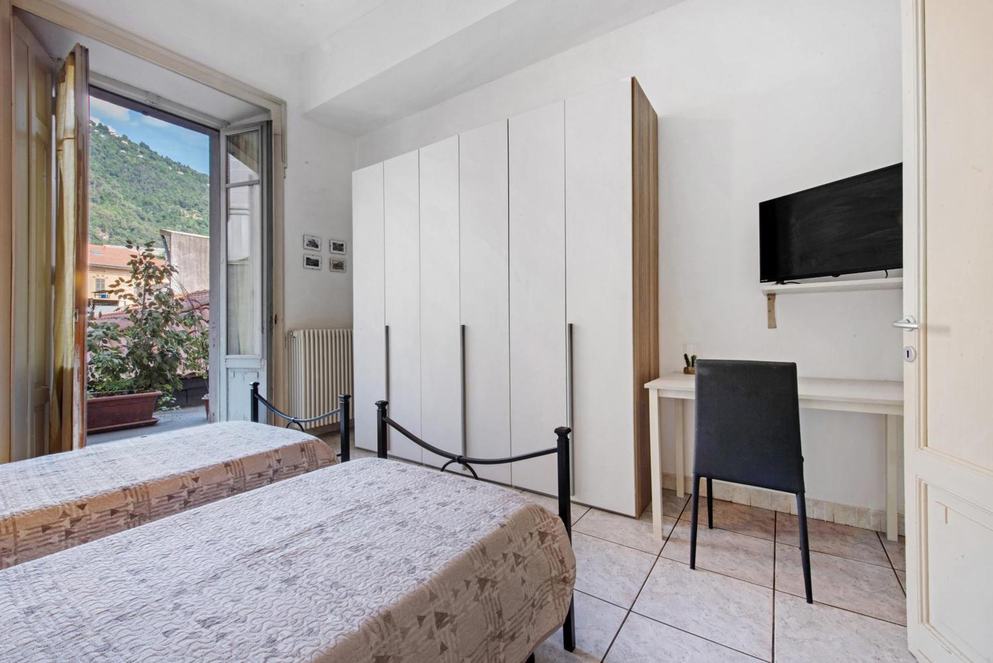 Apartment In Centro - *