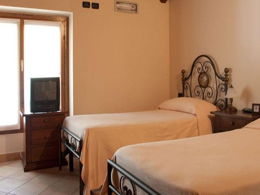 Agriturismo La Cavallina Farm stay Monguzzo