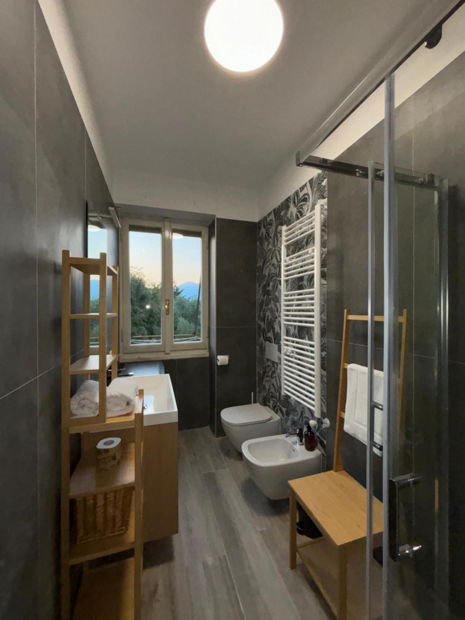 Dama Apartment