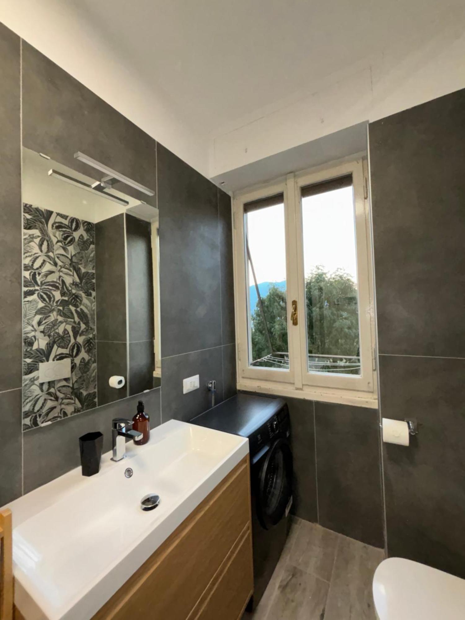 Dama Apartment *