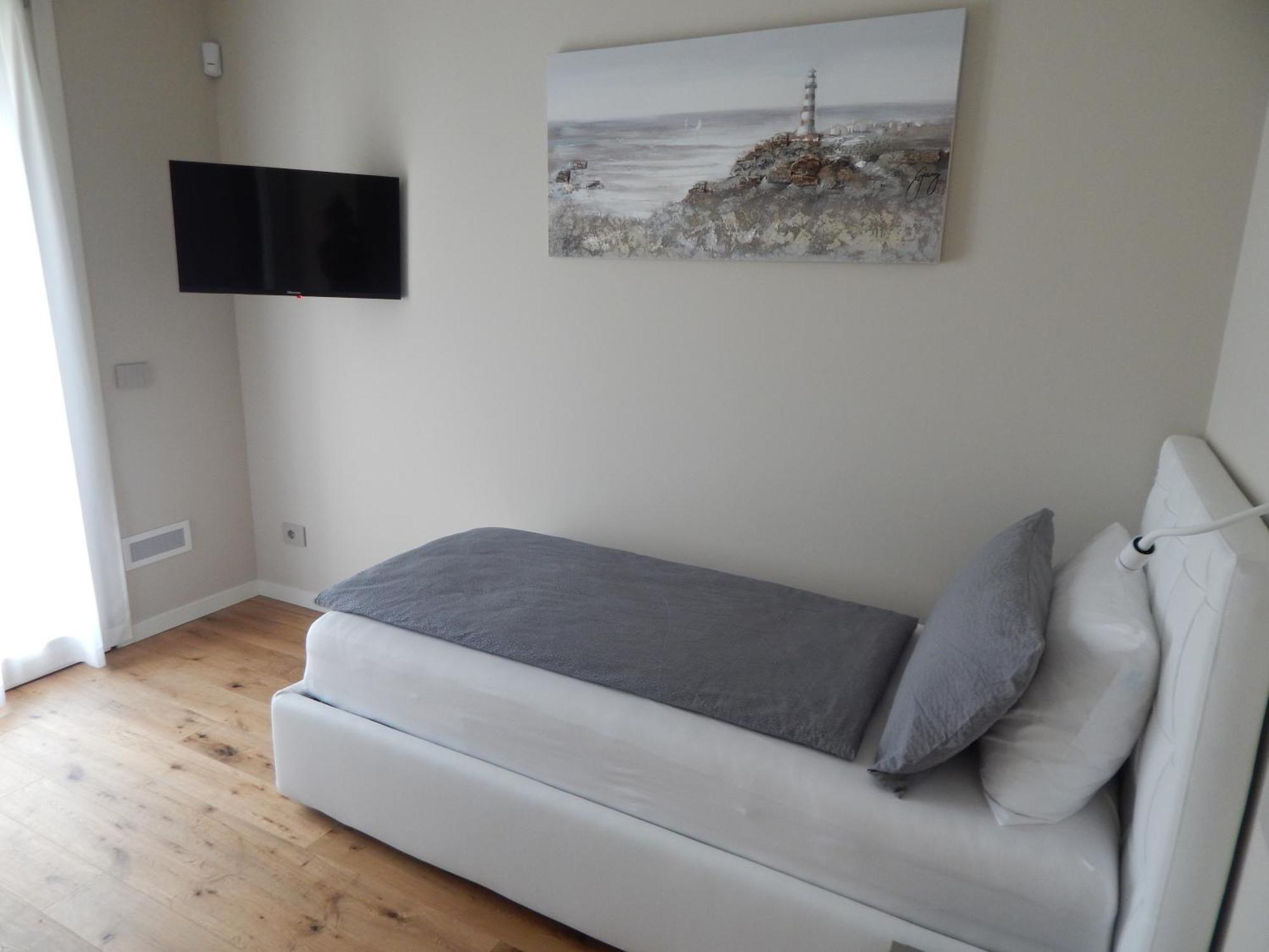 Dorato Roxy Apartment *