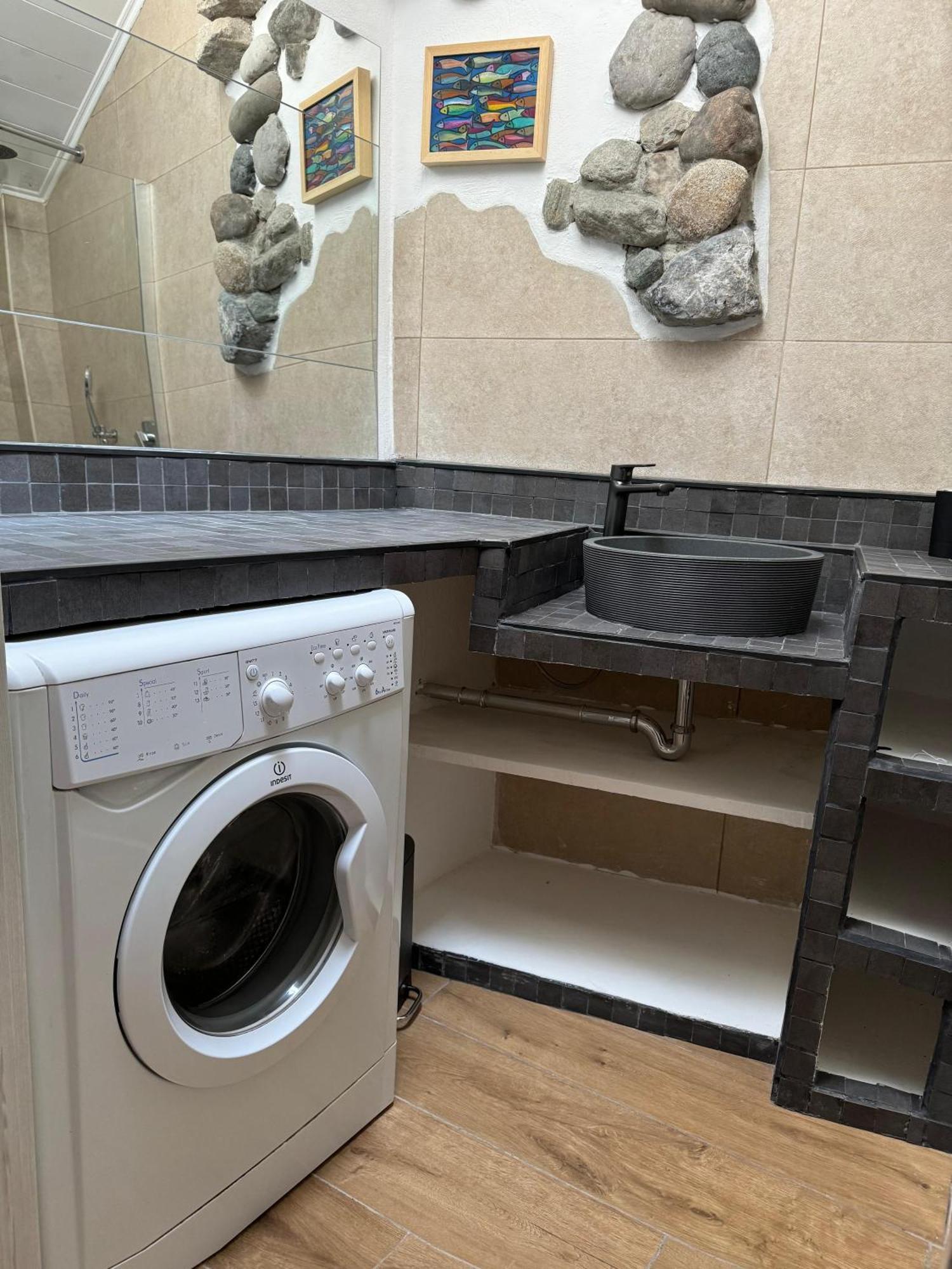 - The V Collection Apartment