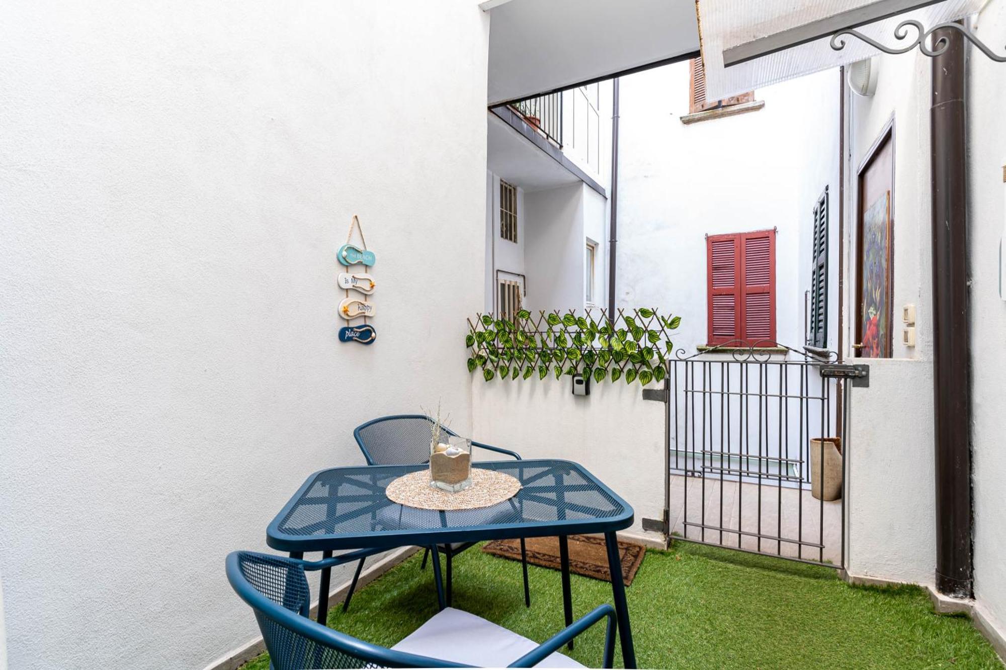 Apartment Lake, Stadium & Patio - Self Check-in & Remote Access Como