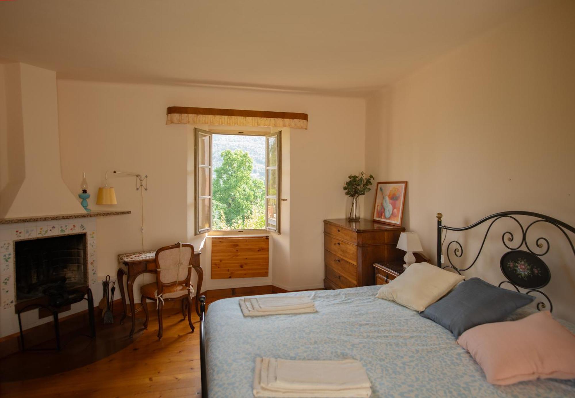 With A Magical Terrace * Menaggio