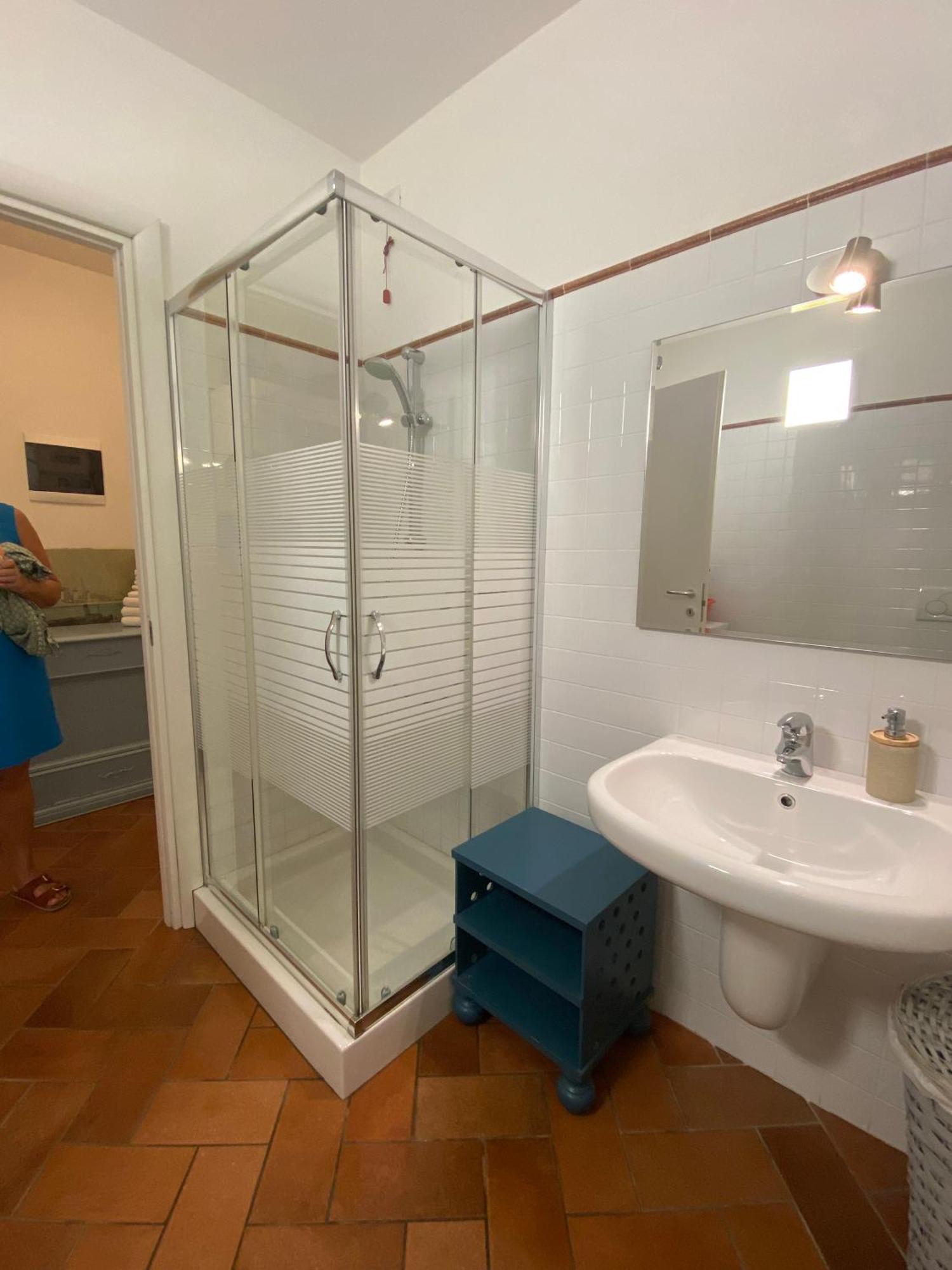 Apartment House Torre Mandello del Lario