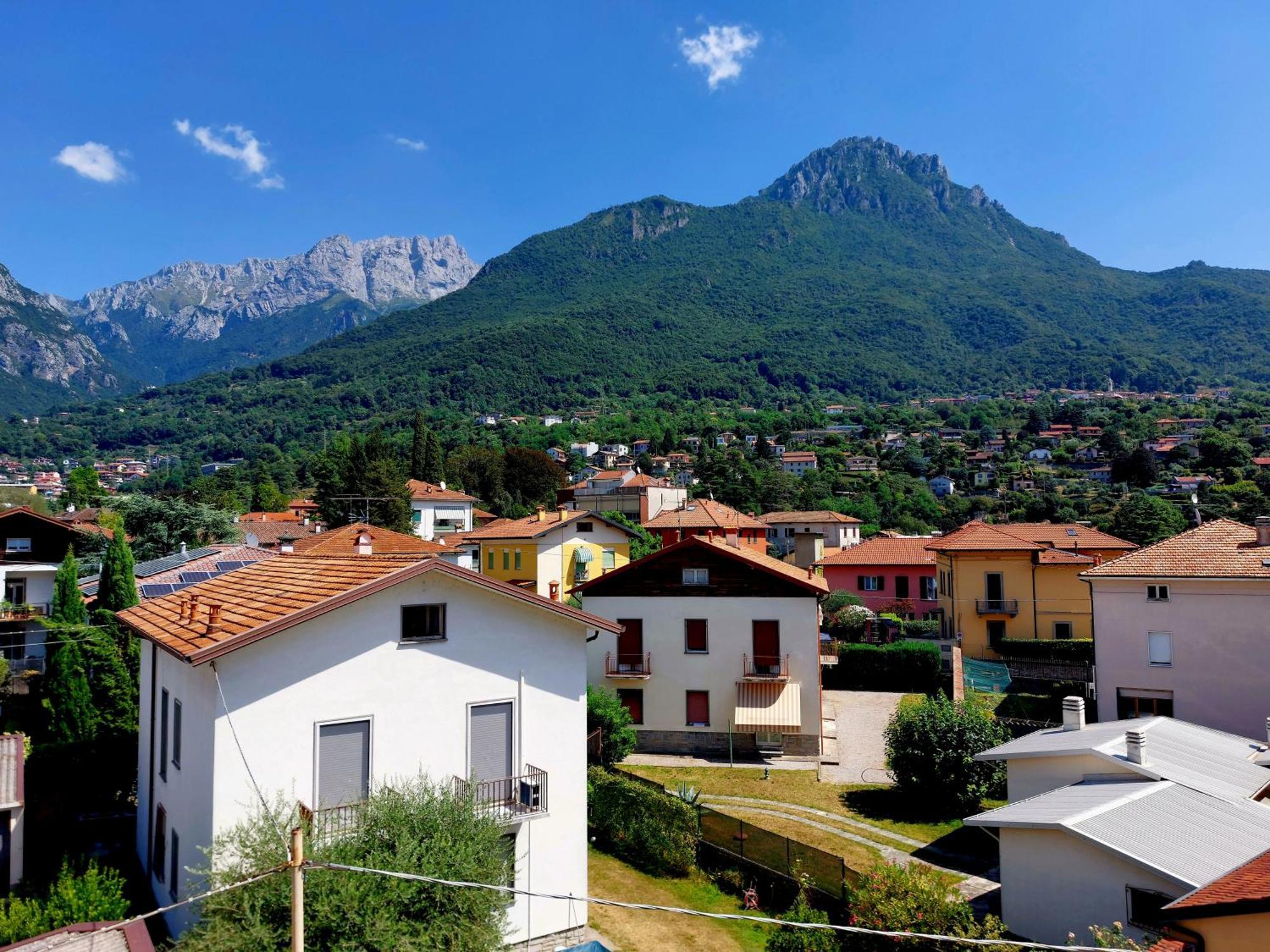 Casa Guzzi E Apartment