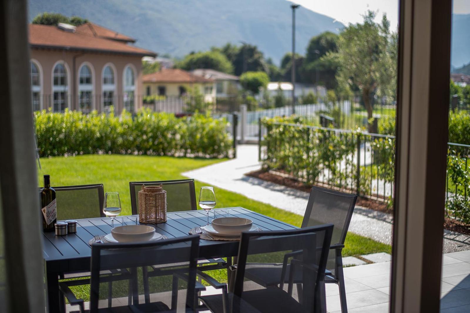 Dorato Luxury & - View Aparthotel Colico