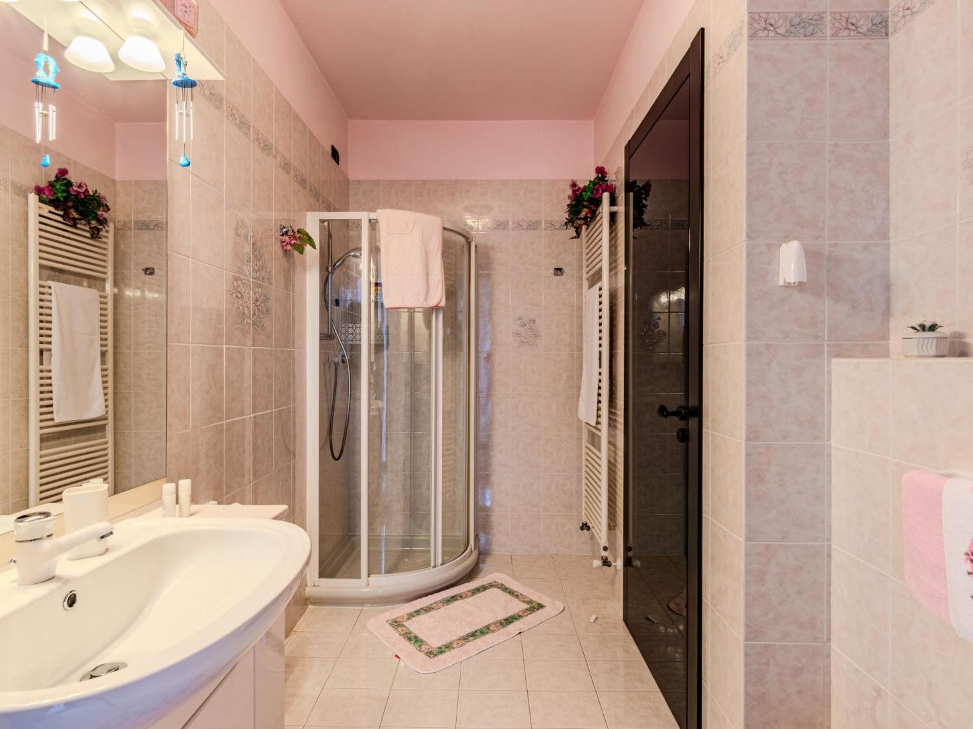 Nonna Grazia By Interhome Lenno