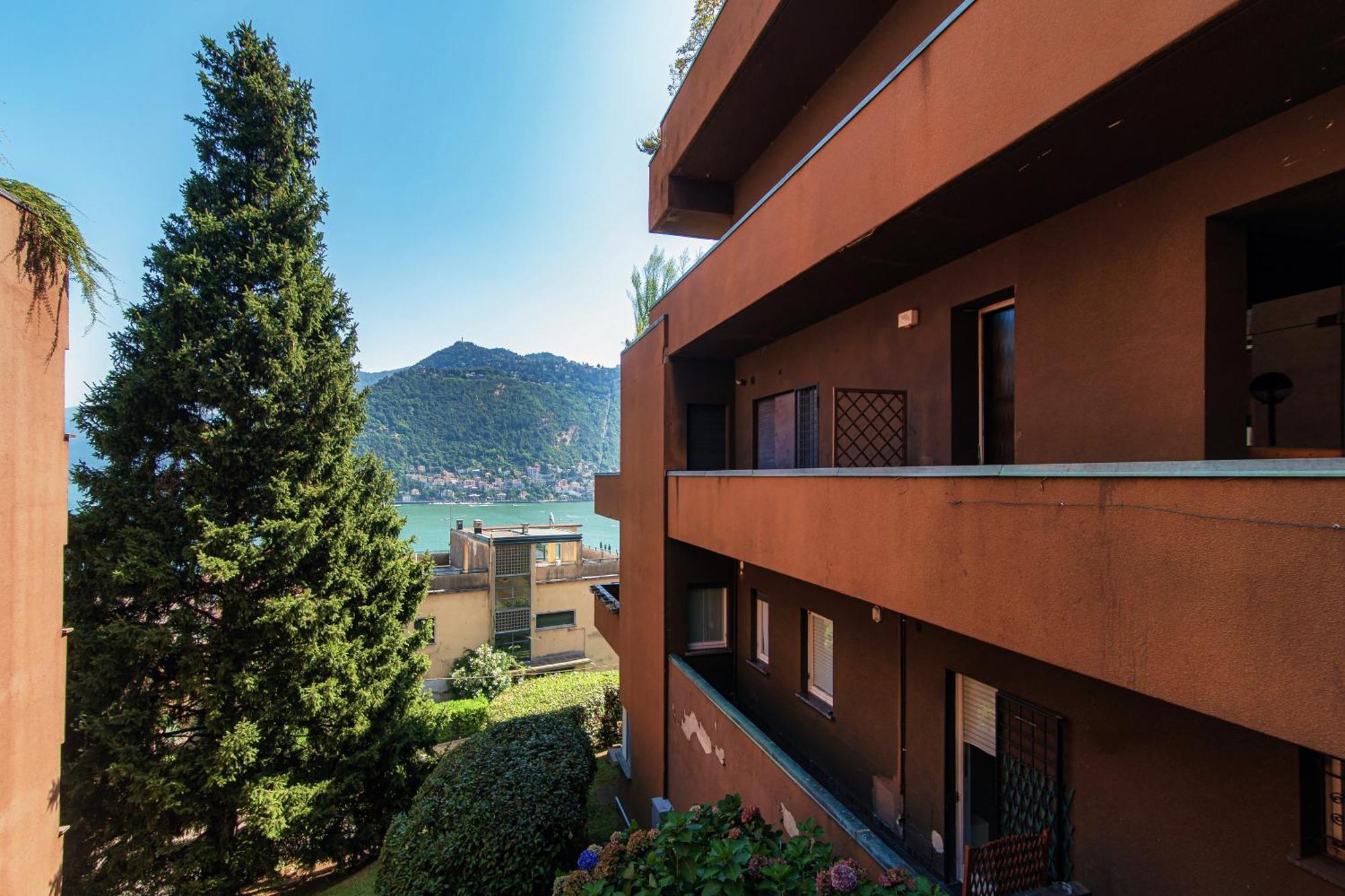 Apartment Bixio 2 By Quokka 360 - Close To Downtown Como