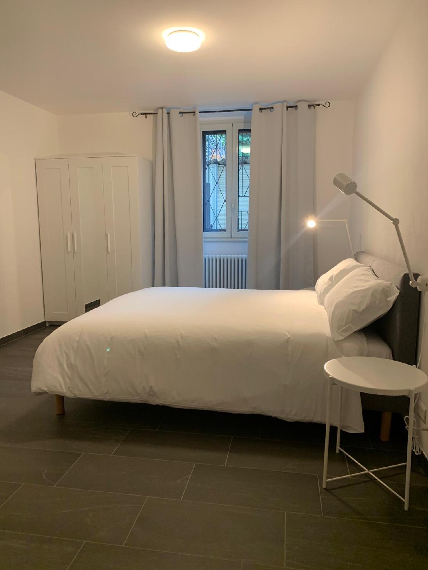 Spazio Perlasca 1 -
