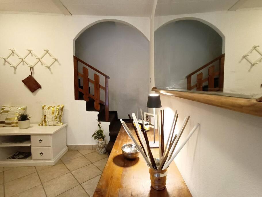 The Boards House On - House Or Master Bedroom Only *