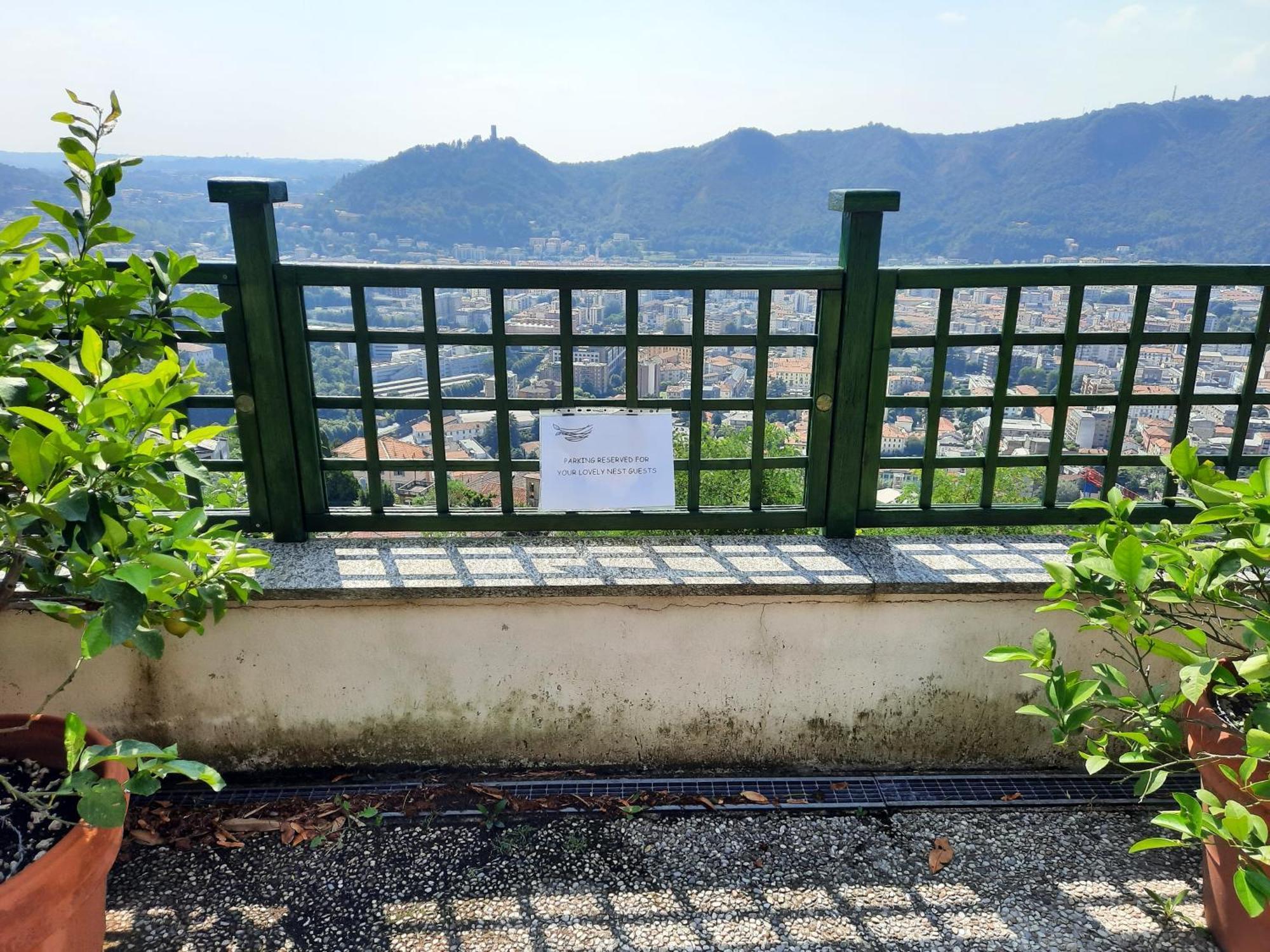Your Lovely Nest In * Como