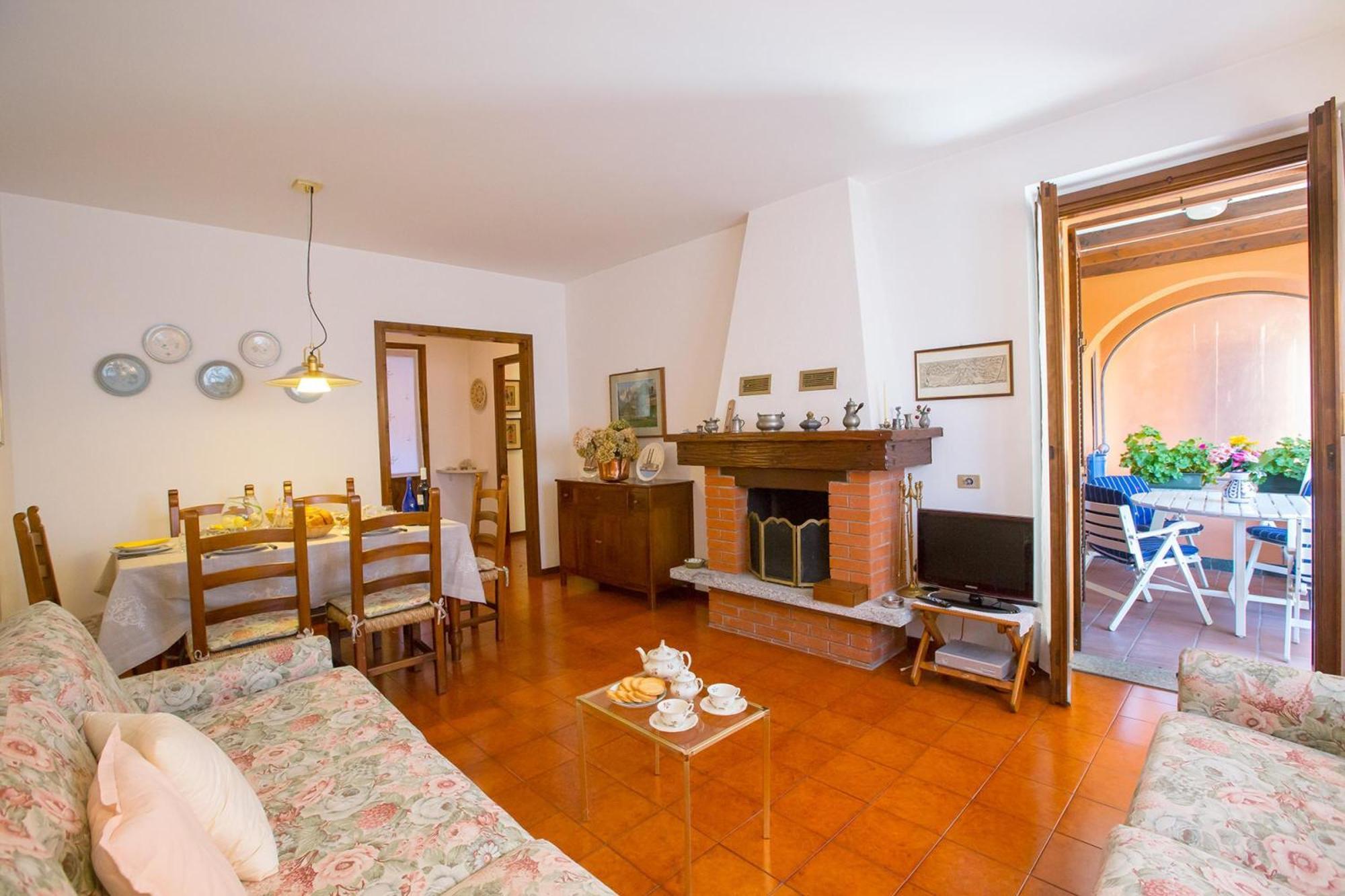 Poggio Fiorito Loggetta Apartment *