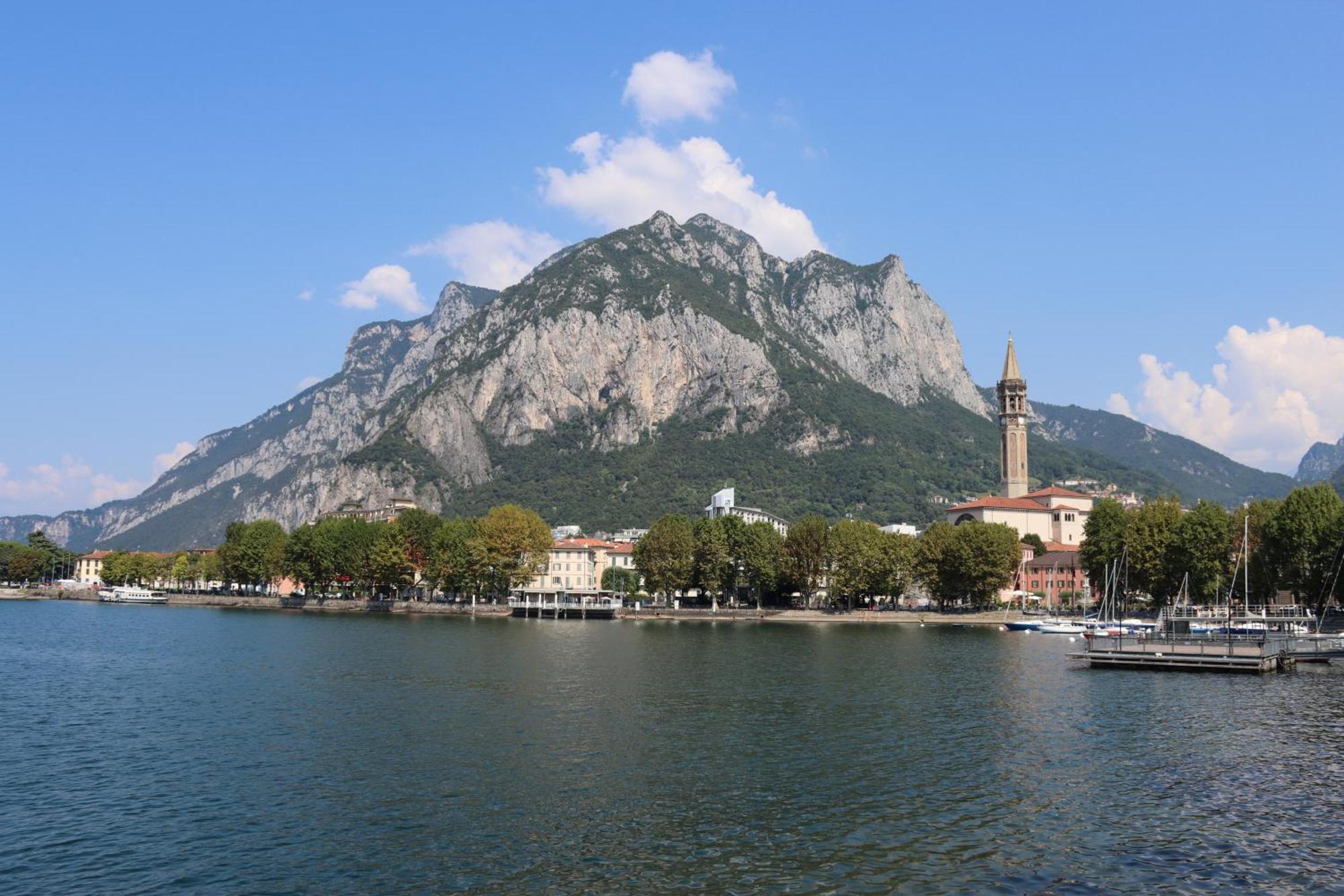 Casa Ardo Wifi & Free Parking In Center Lecco