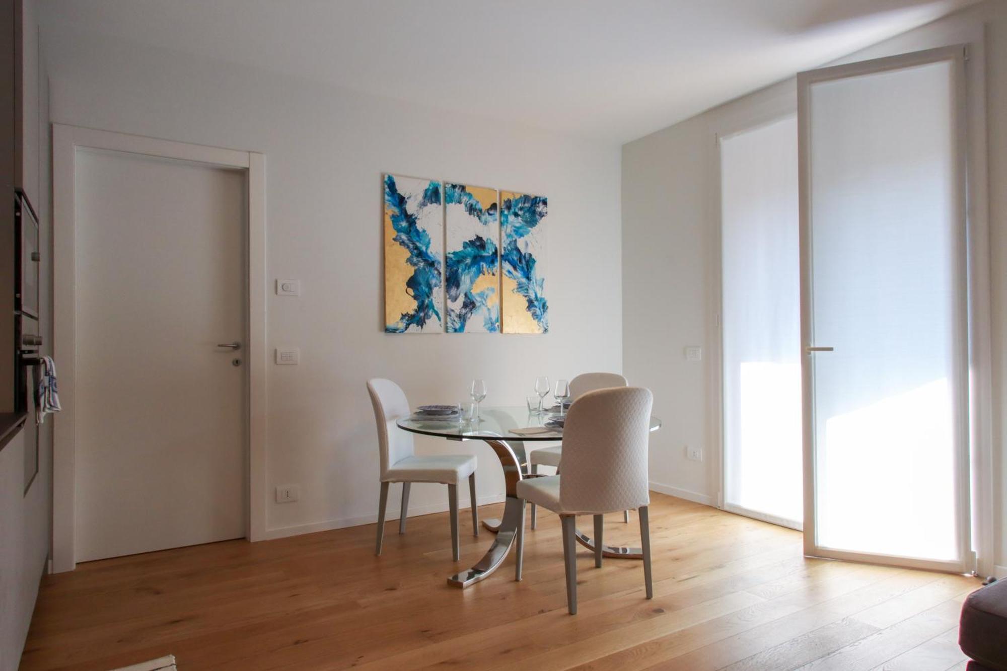 Casa Ardo Wifi & Free Parking In Center Lecco