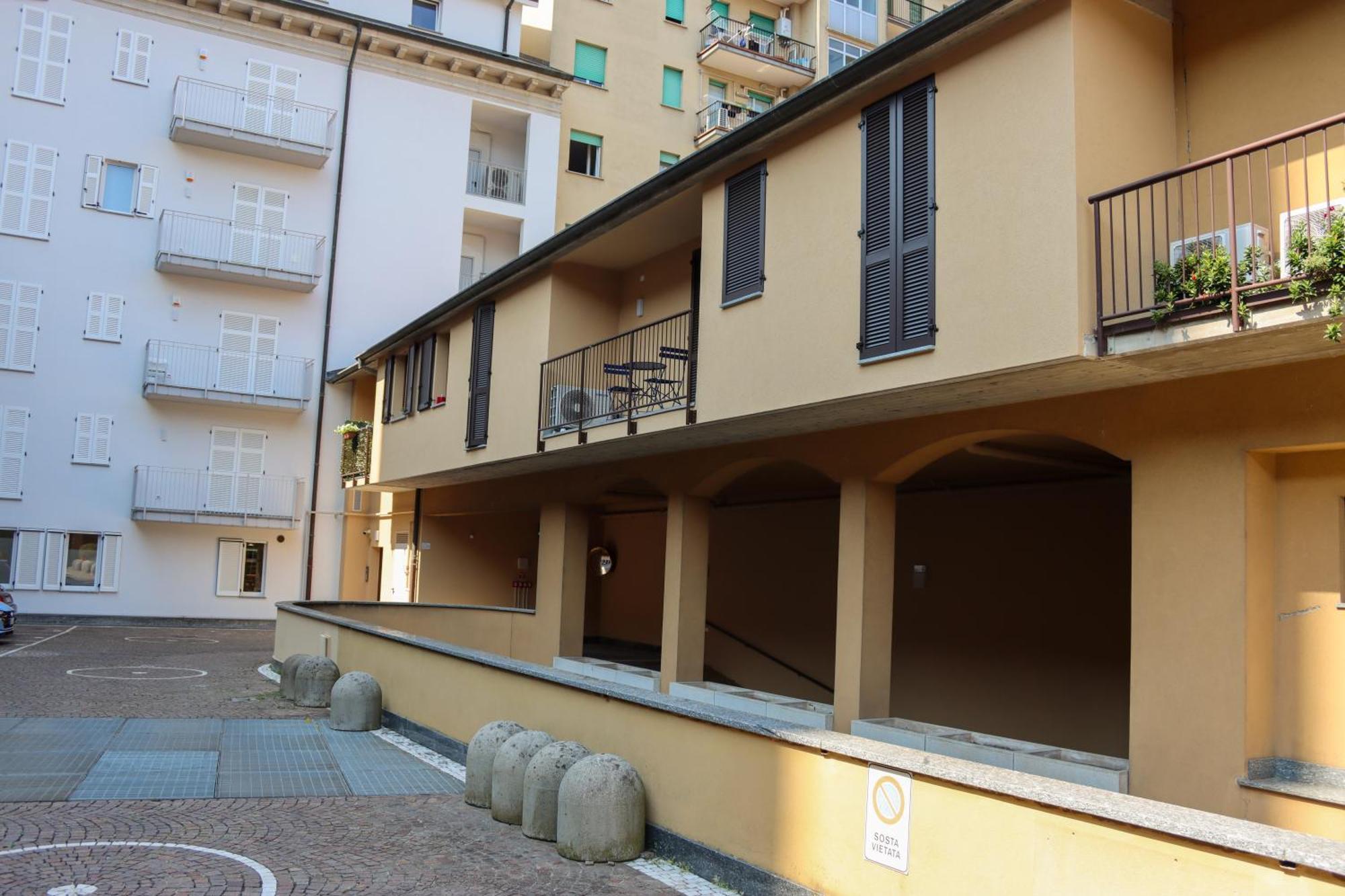 Casa Ardo Wifi & Free Parking In Center * Lecco