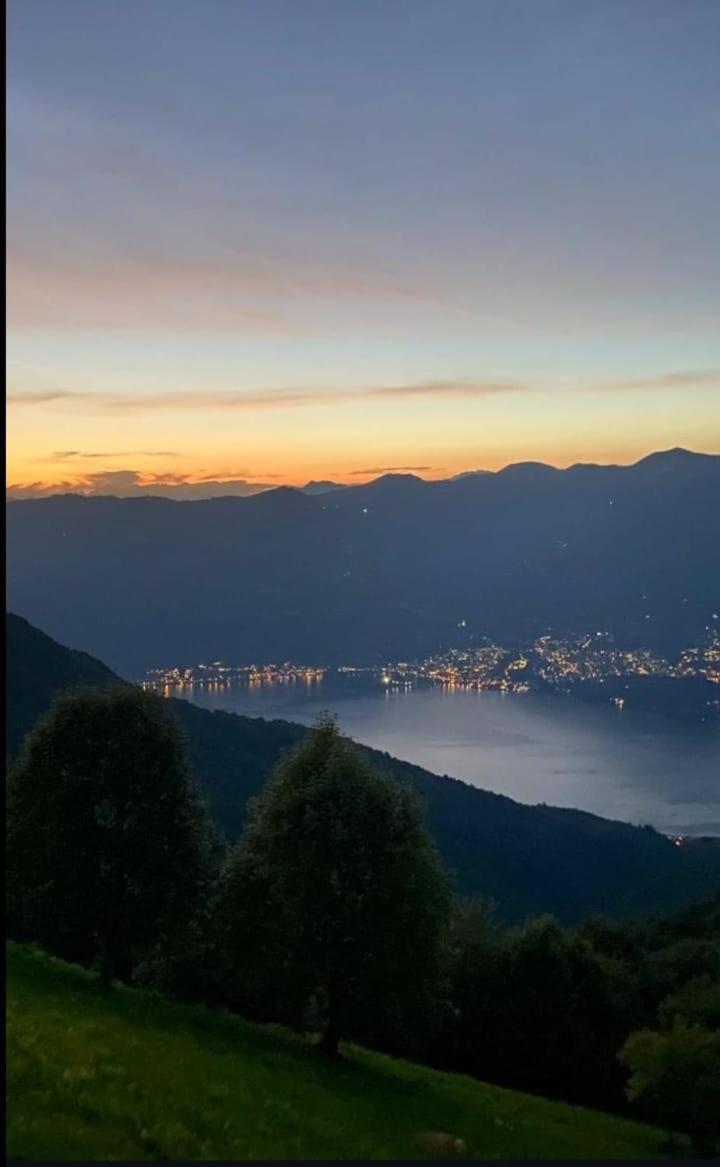 Uno Spazio Di Vibrazioni Lezzeno
