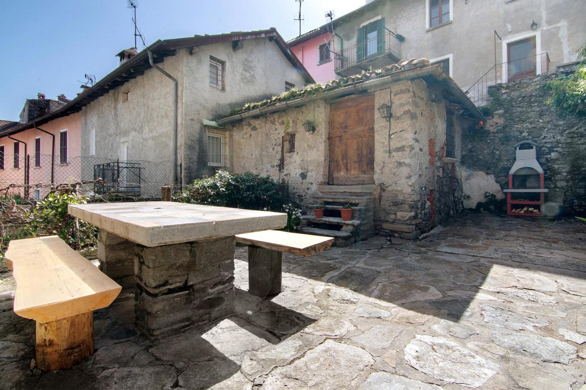 Garden *