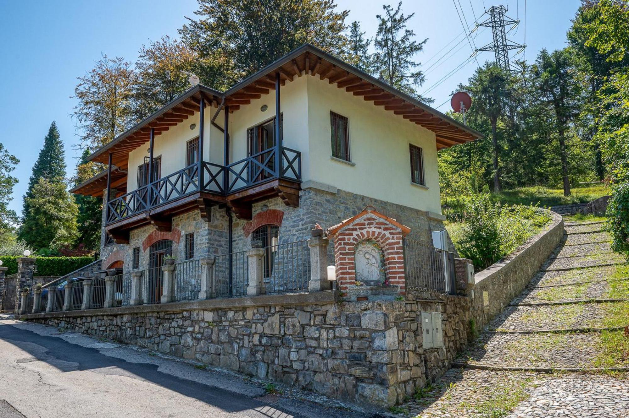 Holiday home Ambra Ferienvilla