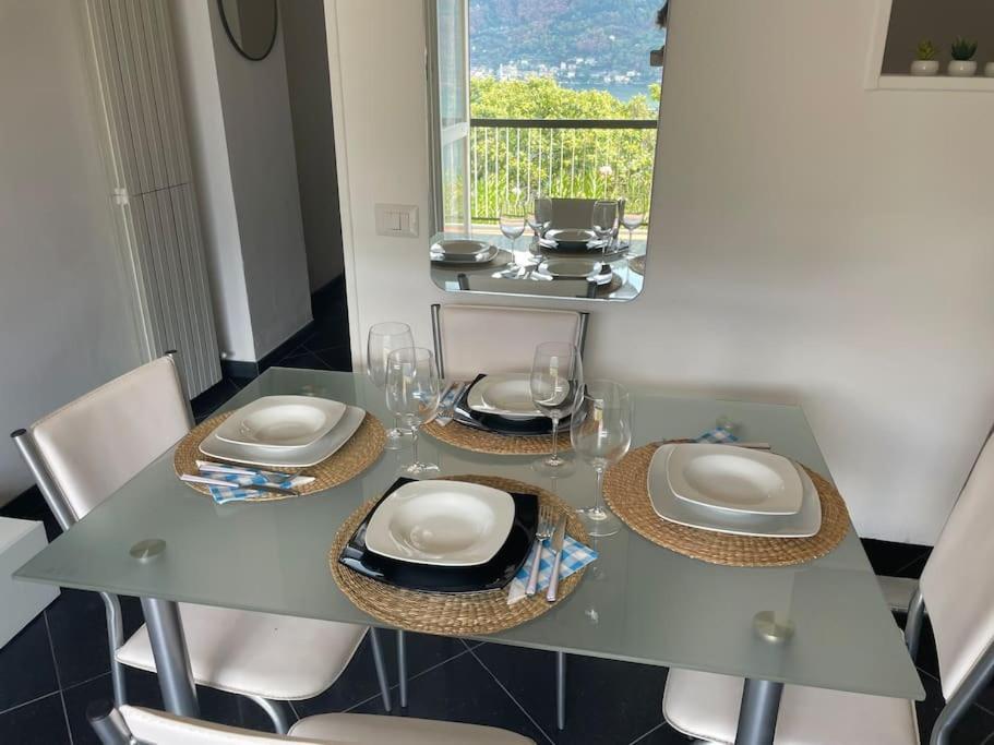 House - View & Solarium * Nesso
