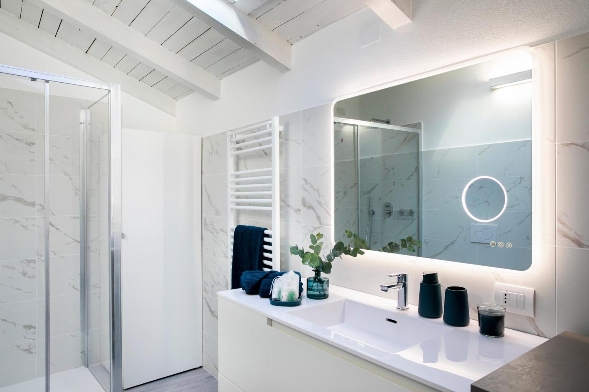 La Trave In Center Apartment Como