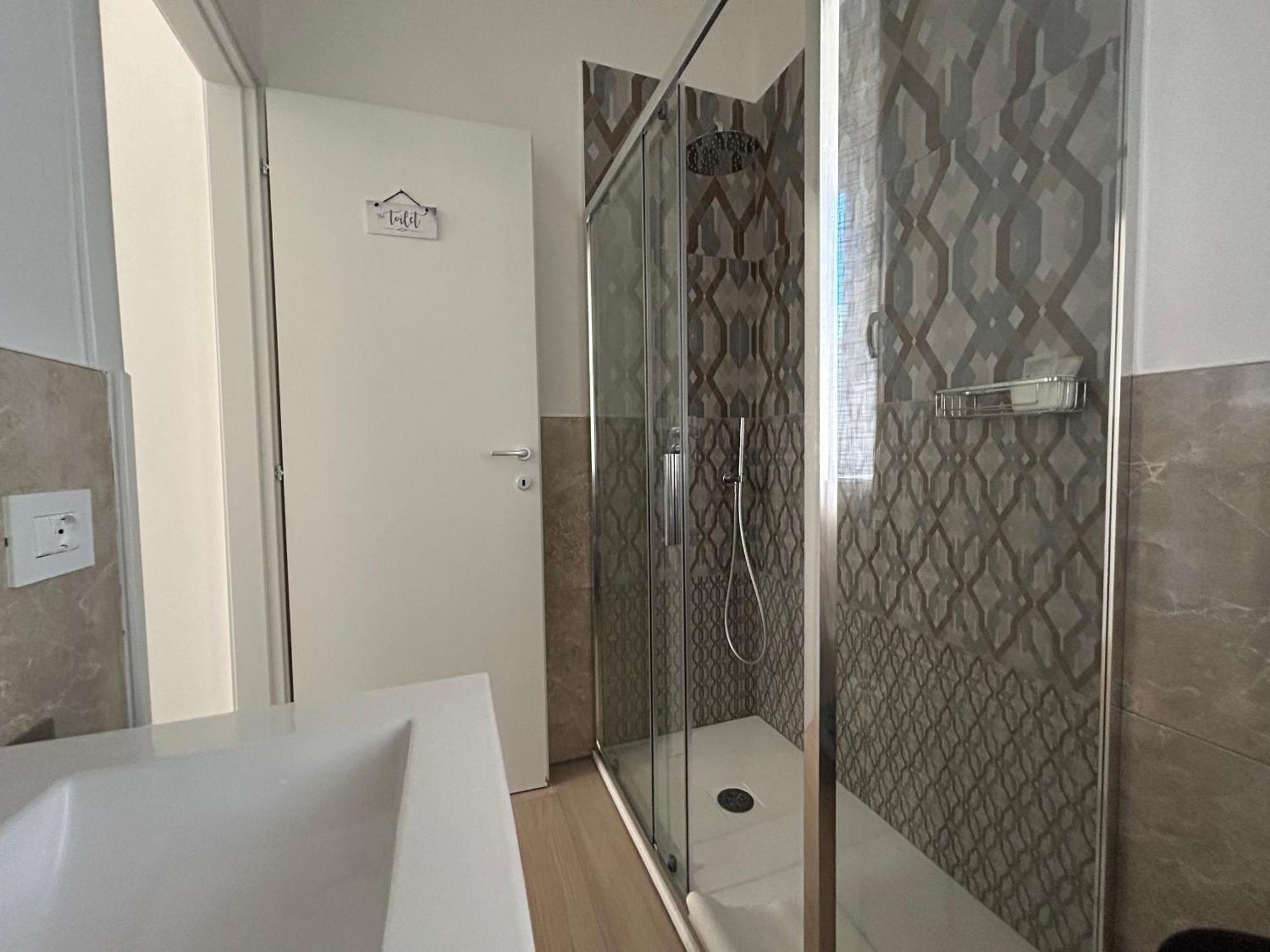 Apartment Borromini Como-cernobbio