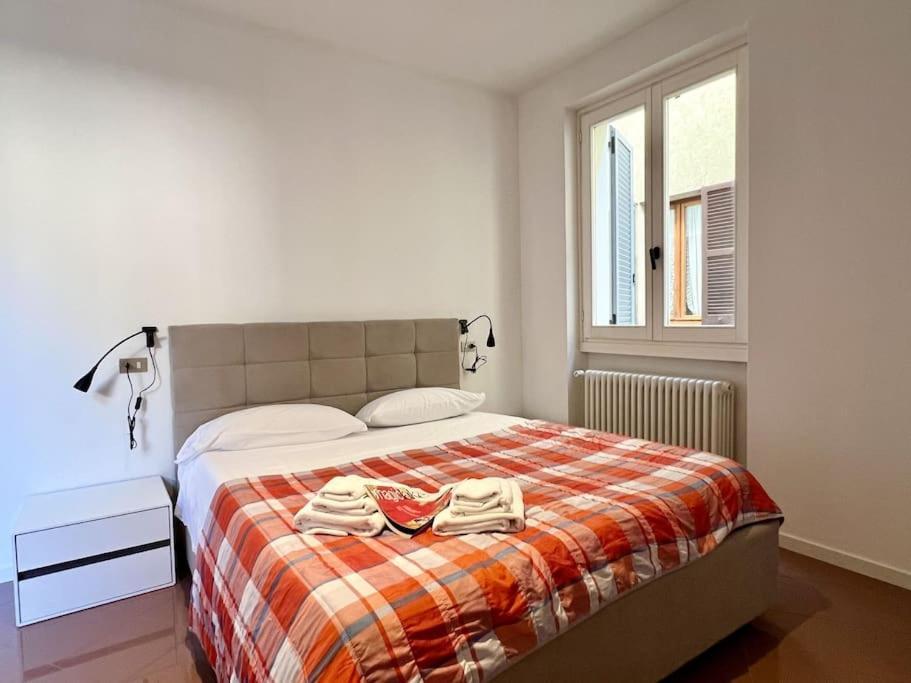 Front 2-bedroom Flat - 6 Persons *