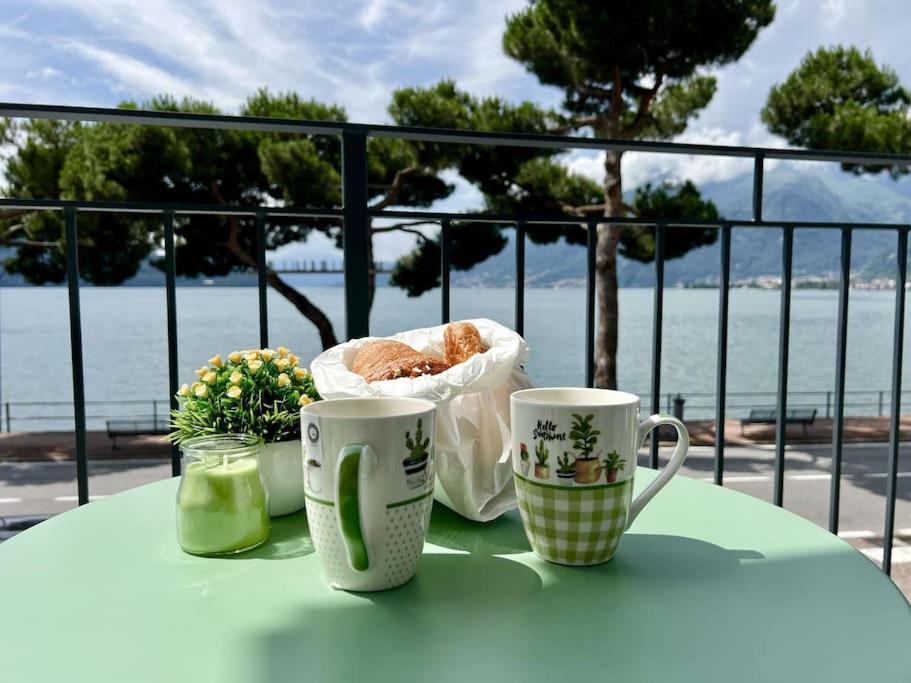 Apartment Front 2-bedroom Flat - 6 Persons Domaso