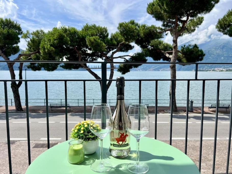 Front 2-bedroom Flat - 6 Persons Apartment *