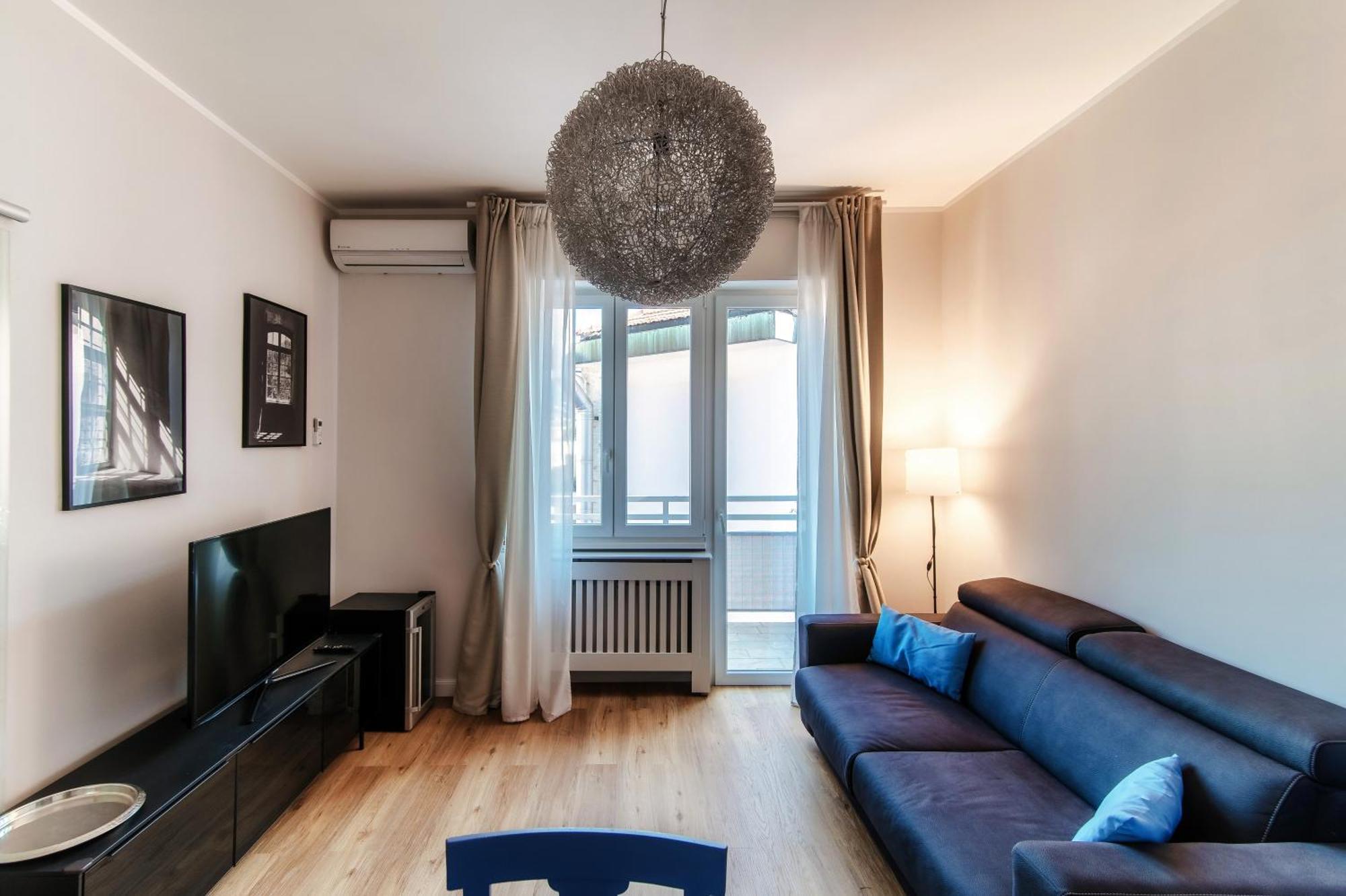 Apartment Turchese - By Myhomeincomo *