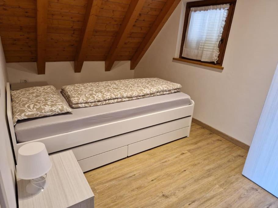 Casa A Punta Casetta Nel Bosco, Meravigliosa Vista Chalet *