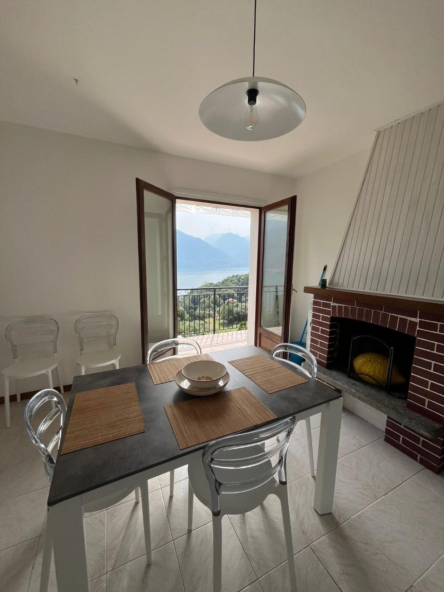 Holiday home Panorama Cremia-casa Lina Cremia