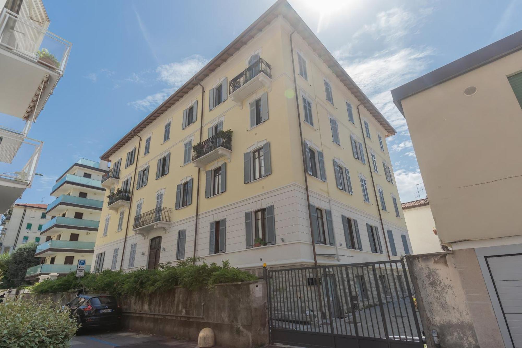 Manaraquattro - With Free Parking And View In Como, Near The Center -
