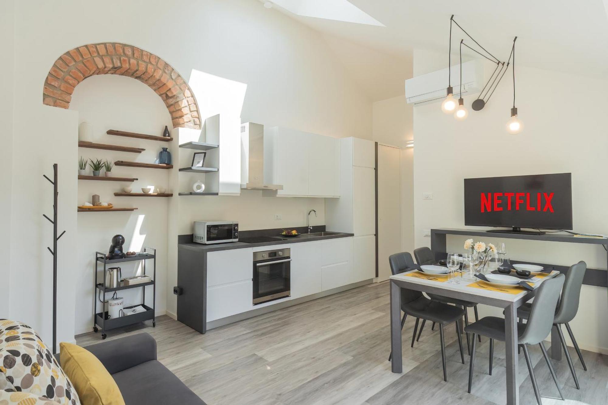 Manaraquattro - With Free Parking And View In Como, Near The Center - Como