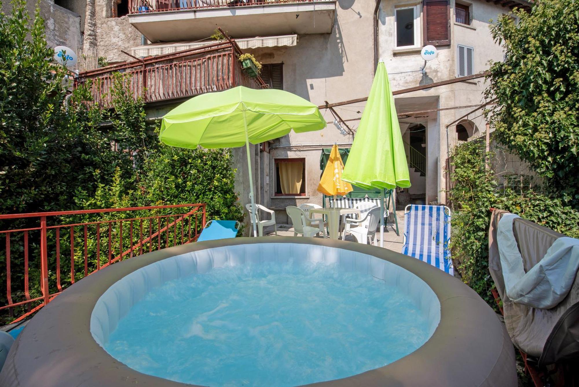Apartment Tramonti Camnago Volta
