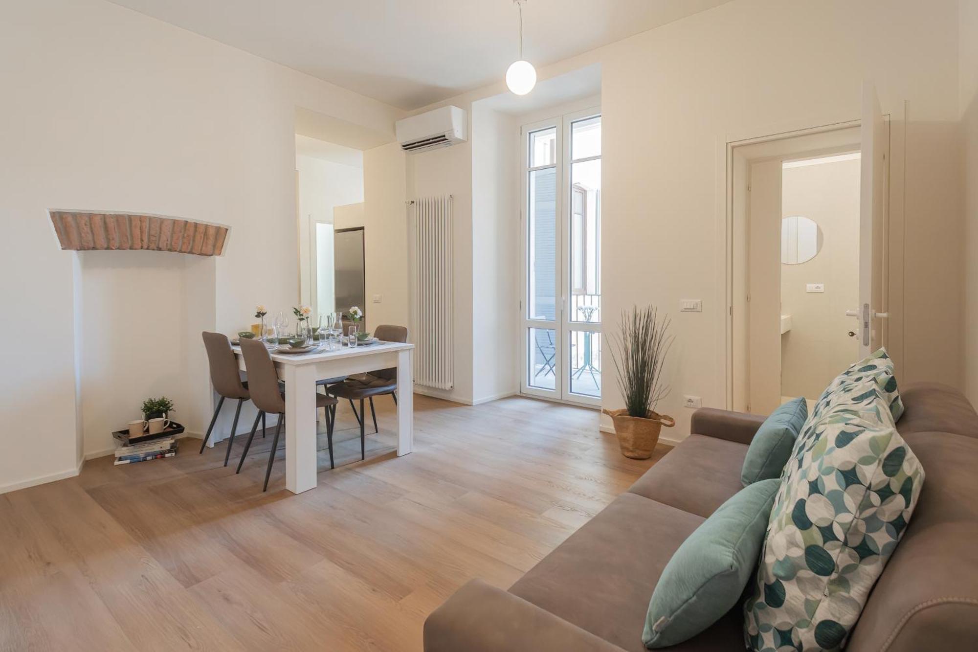 Manaraquattro - In Near The Center With Free Parking - Apartment