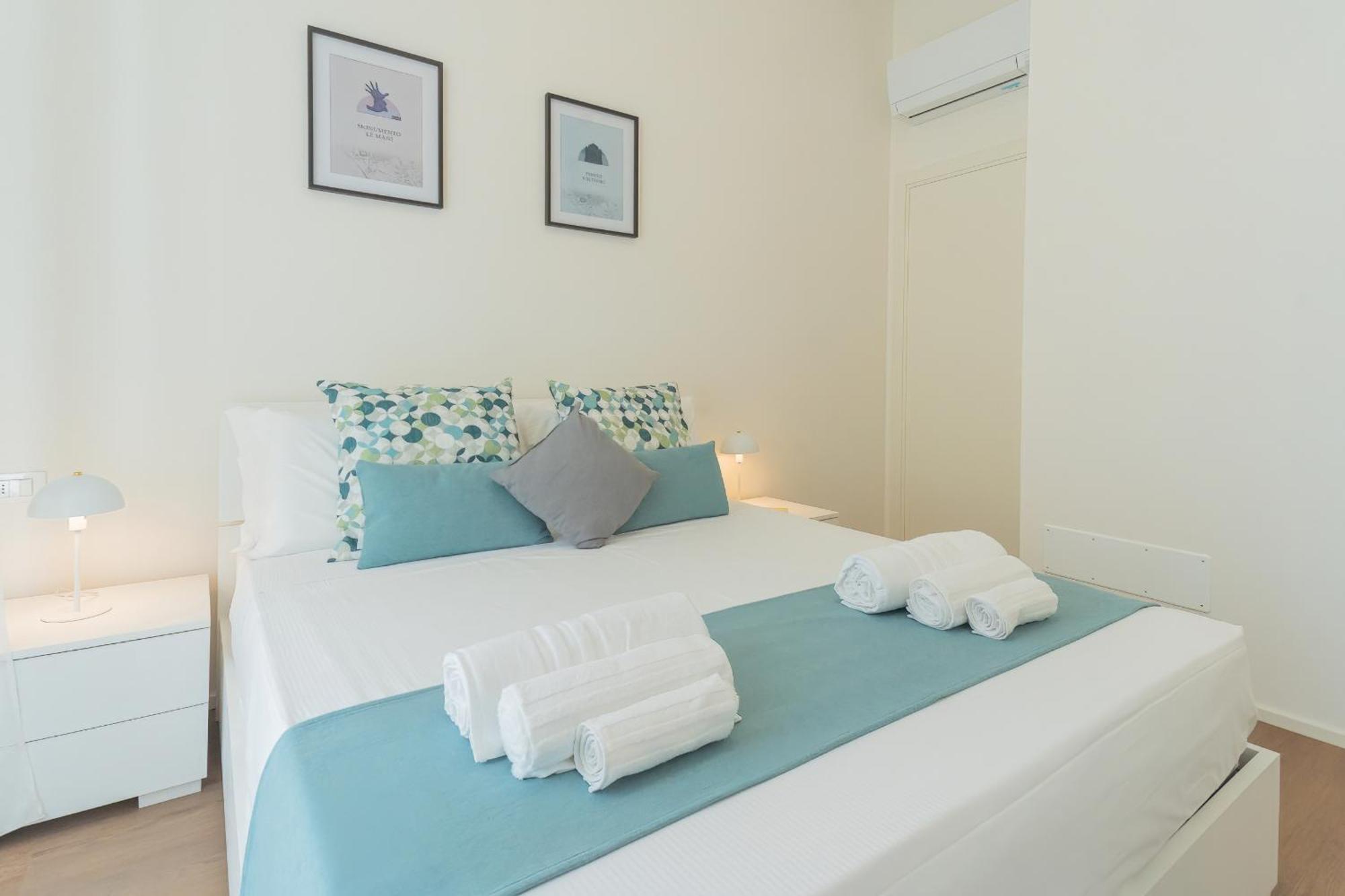 Manaraquattro - In Near The Center With Free Parking - Apartment