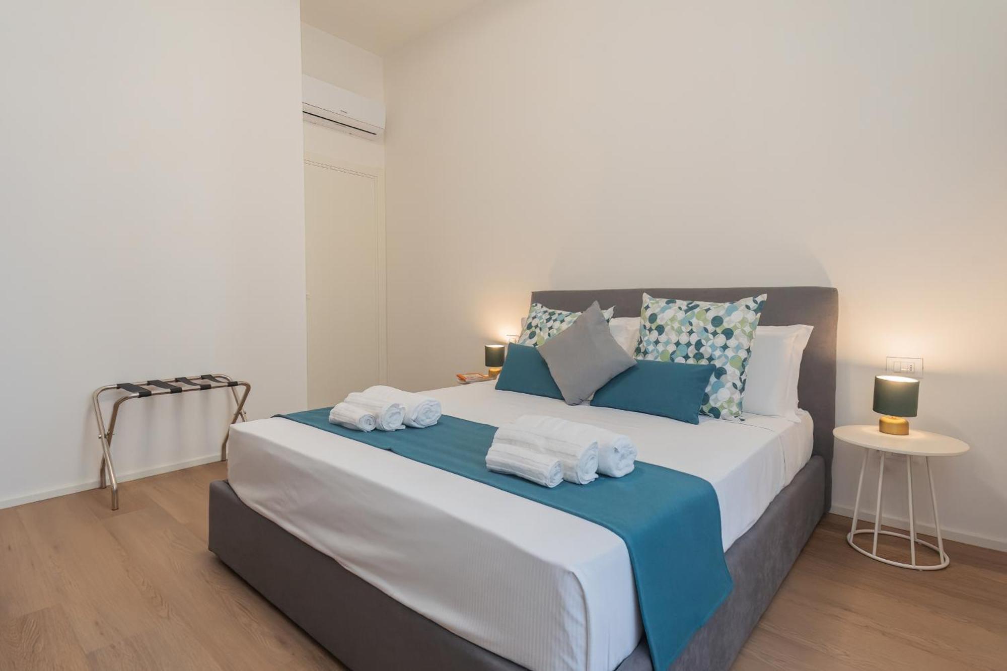 Apartment Manaraquattro - In Near The Center With Free Parking -