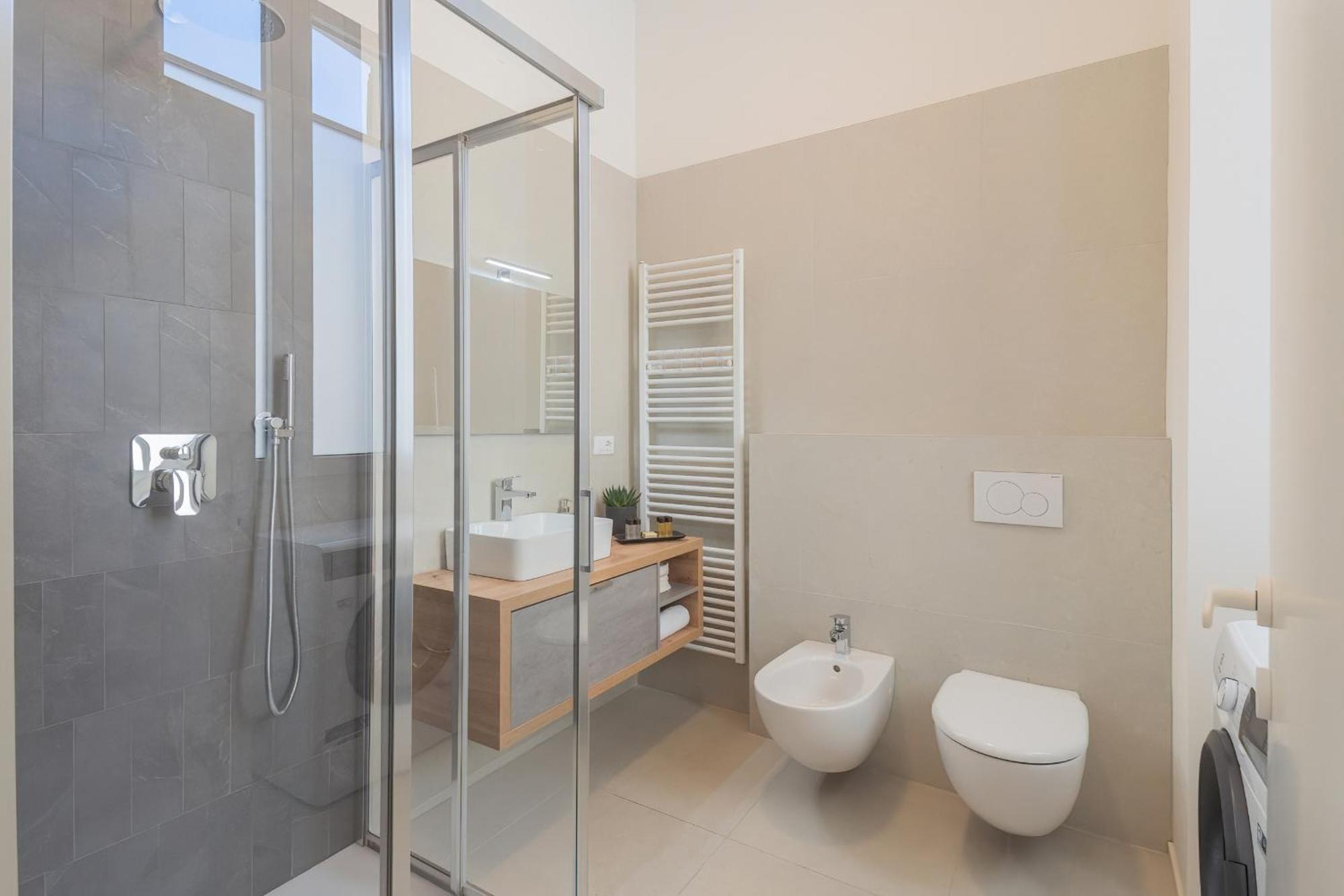 Manaraquattro - In Near The Center With Free Parking - *