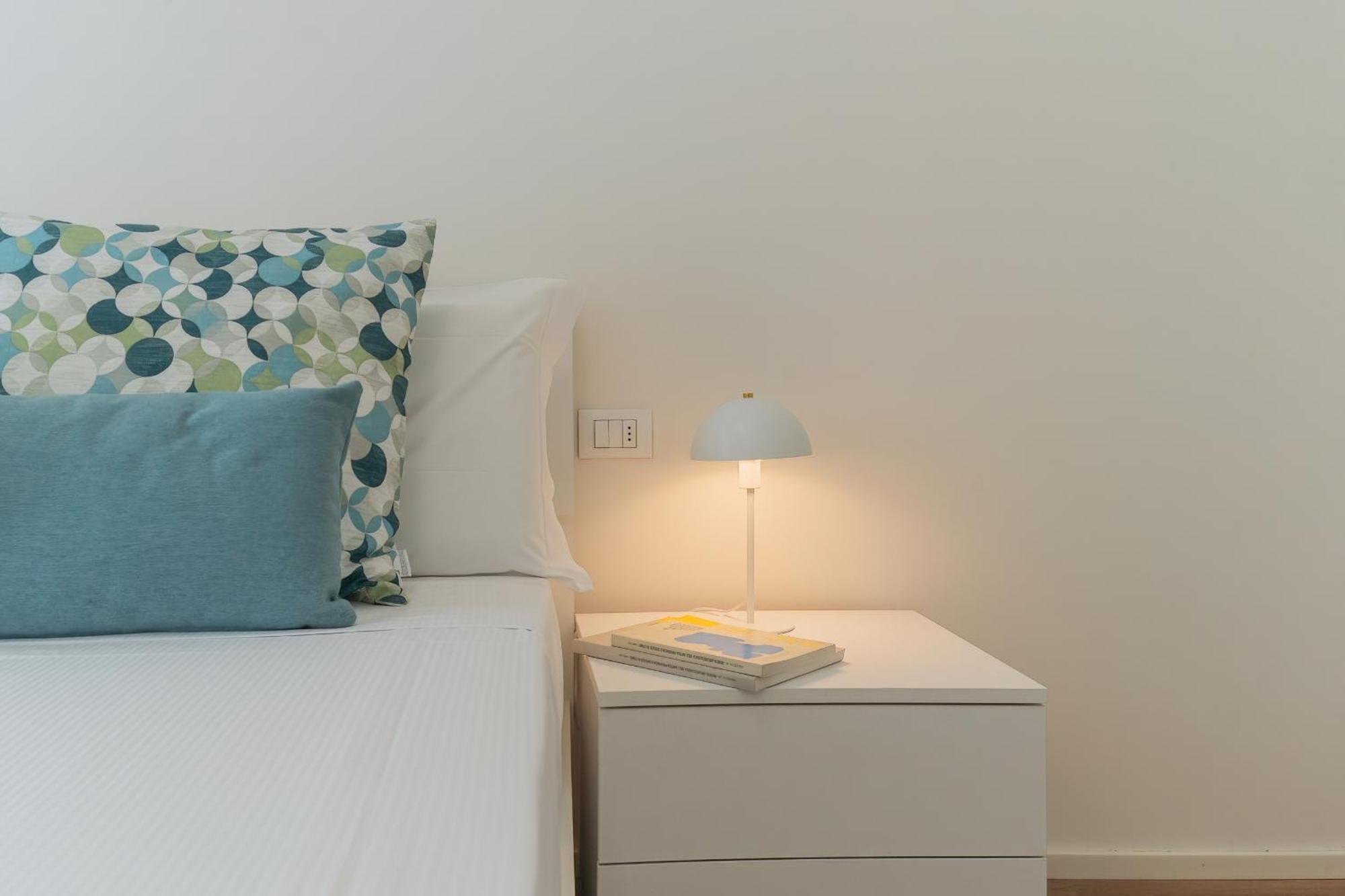 Manaraquattro - In Near The Center With Free Parking - Como