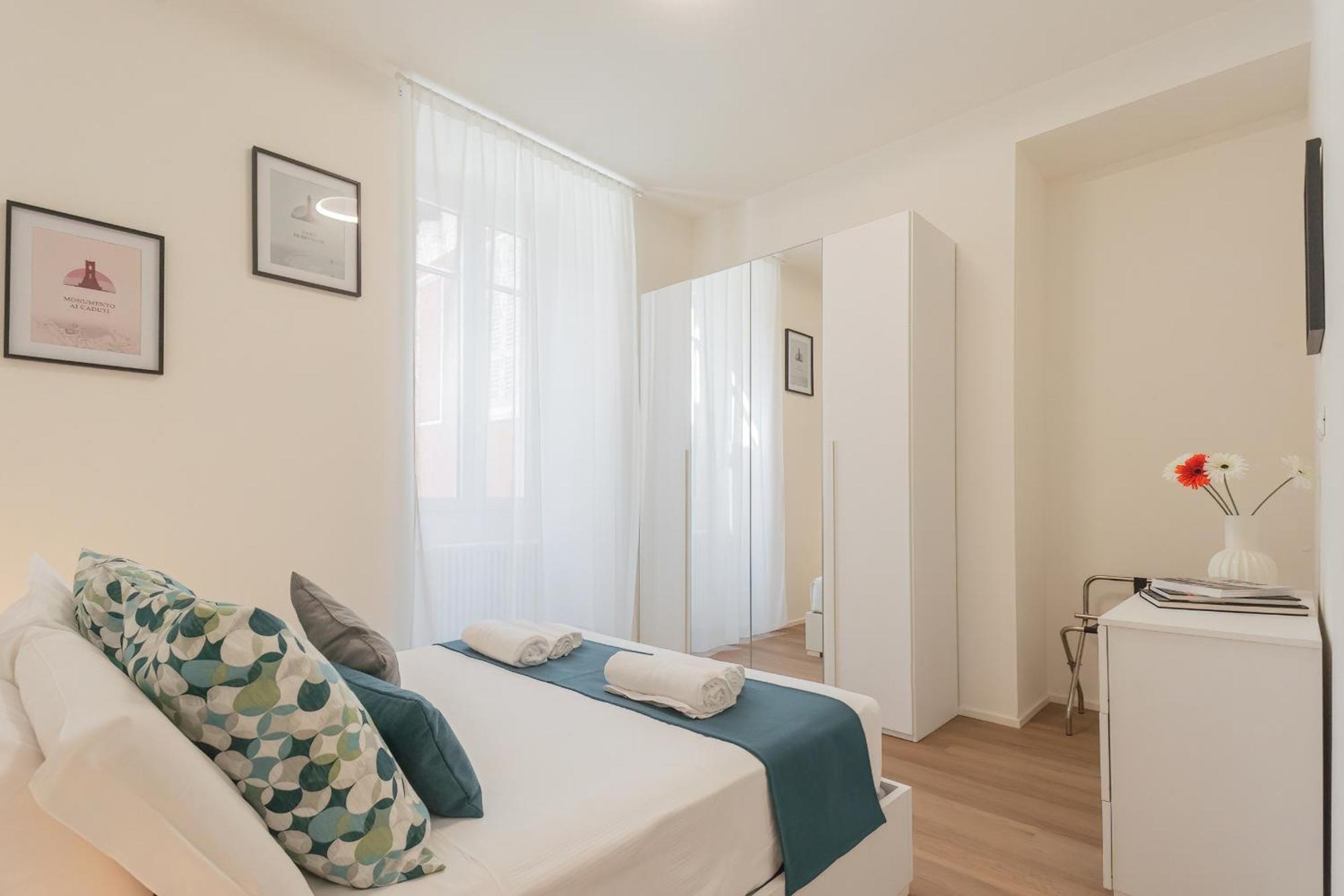Manaraquattro - In Near The Center With Free Parking - *