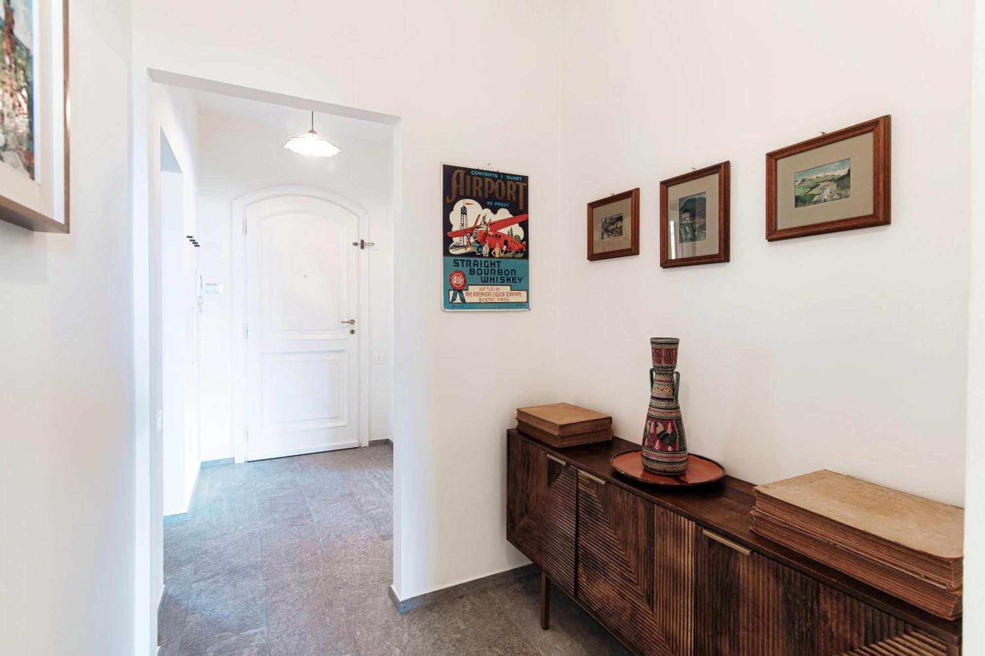 Apartment At Its - By Myhomeincomo